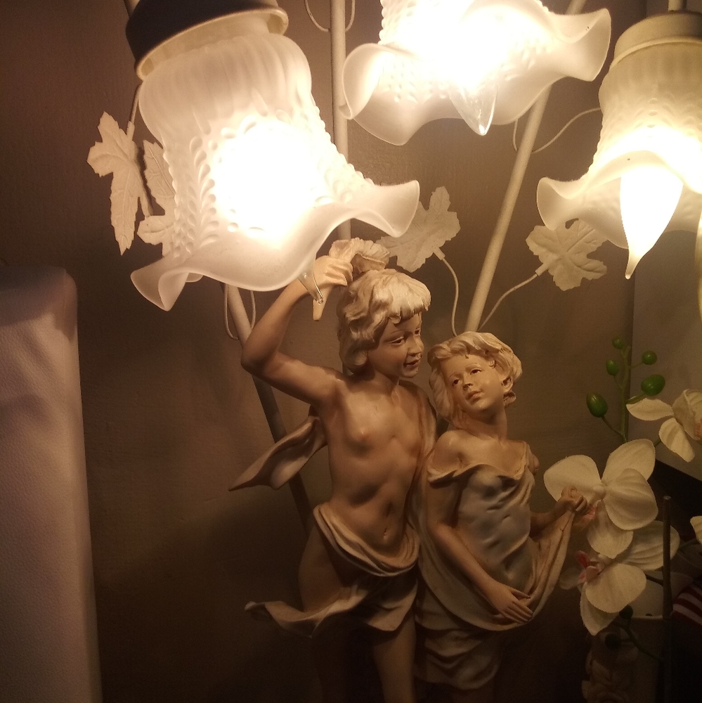 Angel Lamps 3 bulbs